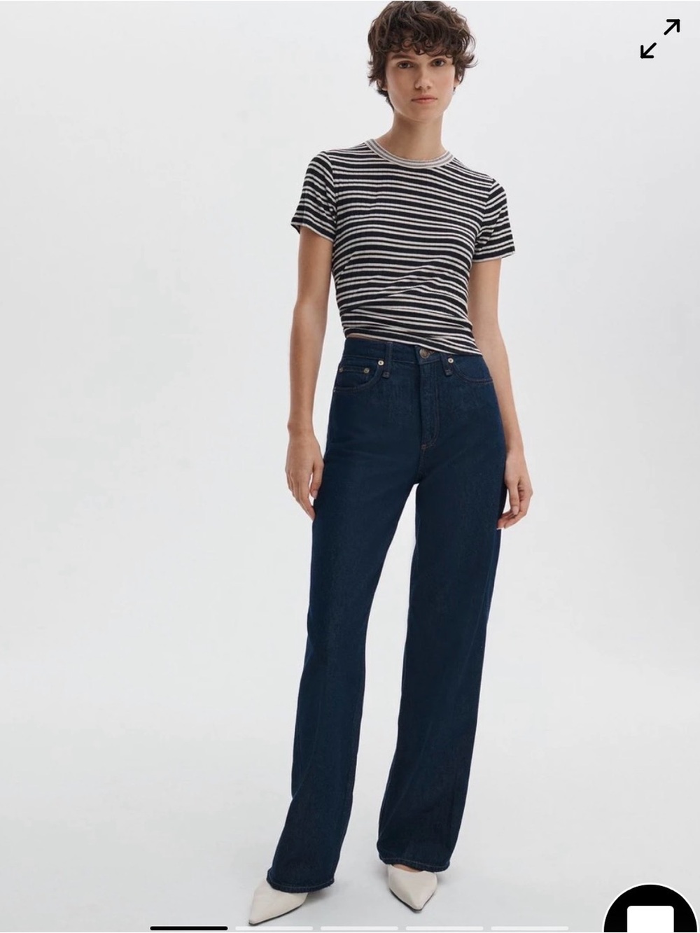 rag & bone Featherweight Logan Mid-Rise Wide Leg Jeans in Rinse Wash • Size 26 - Picture 4 of 10